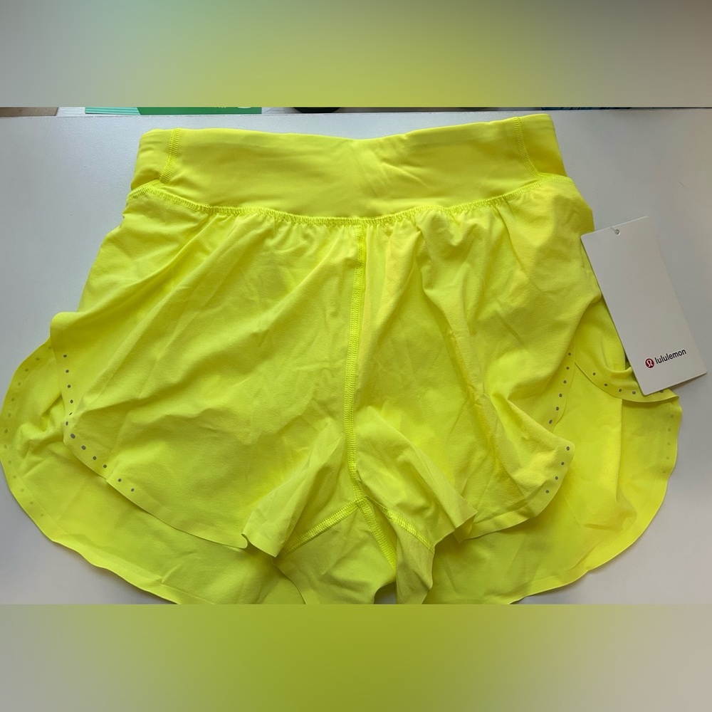 lululemon fast & free high rise 3” shorts NWT